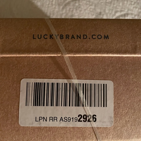 Lucky Brand Tamri Fossilized Oiled Suede BNIB 10 - Picture 3 of 4